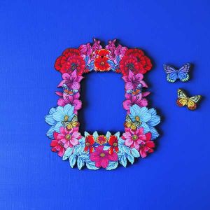 Butterfly frame