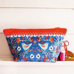 Sewing Kit : Pouch Folk blue